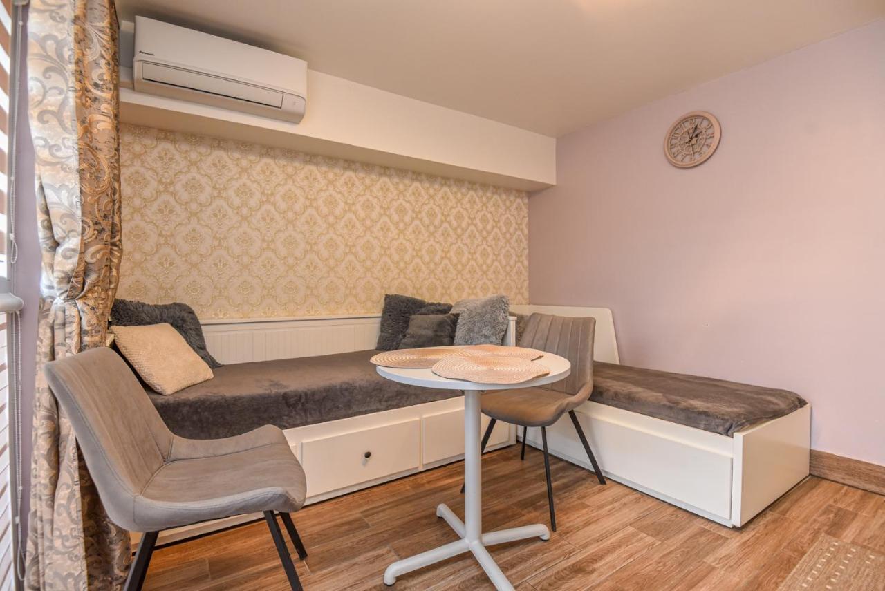 Medziotoju Apartment In Old City 2 Palanga Ngoại thất bức ảnh